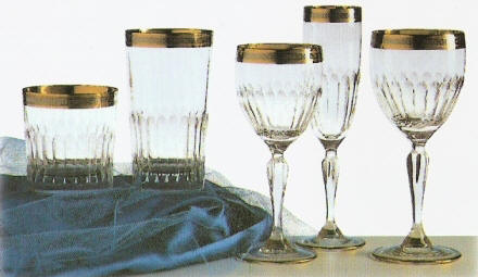 Fine lead crystal glasses with incrusted gold rim from the Cristallerie de Montbronn