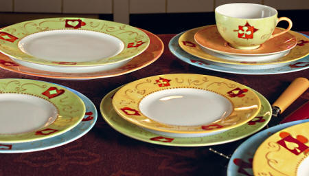colorful dinnerware, Carre d'As by jammet Seignolles